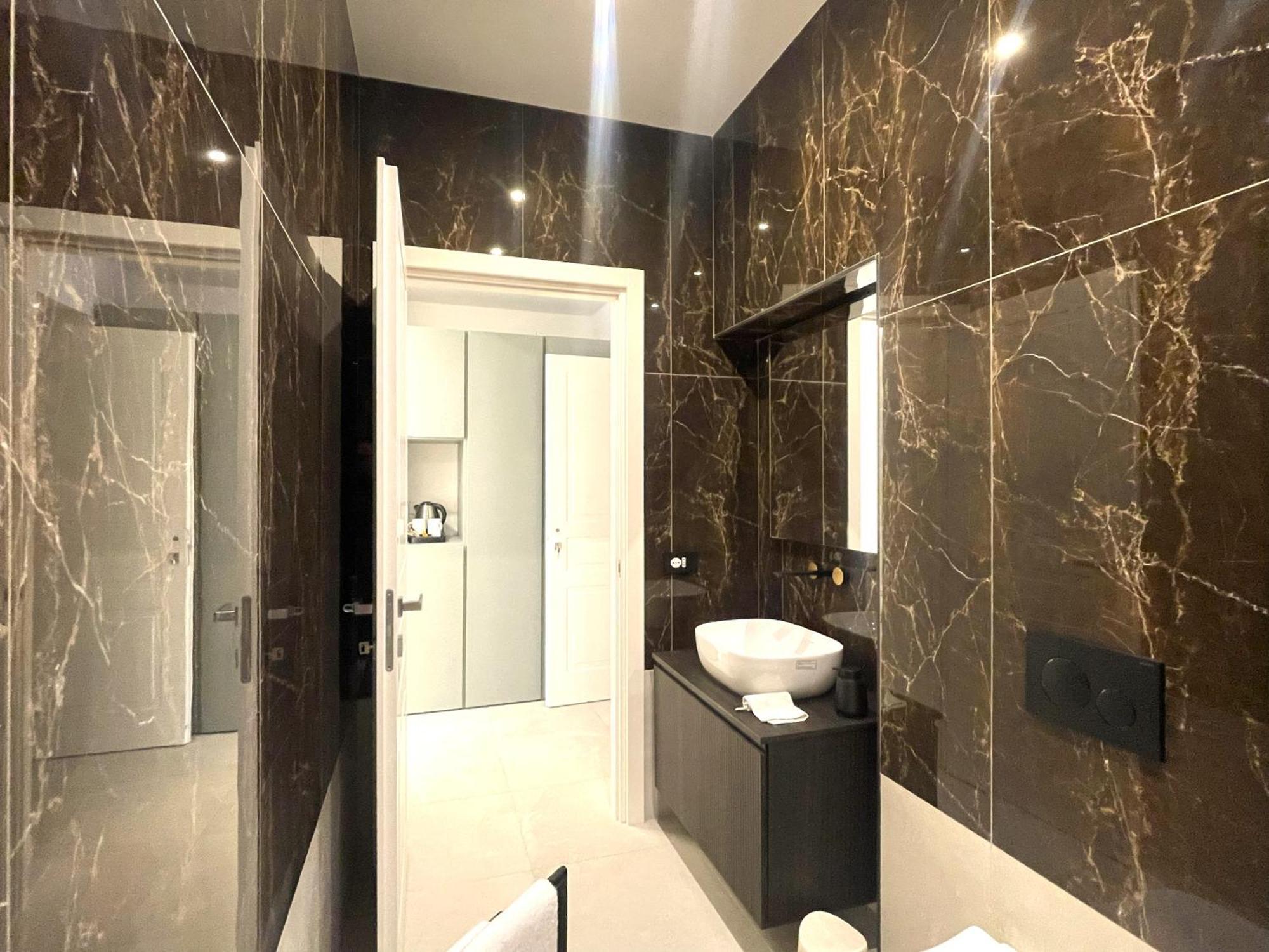 فندق B And G San Babila- Luxury In The Heart Of Milano - Design District المظهر الخارجي الصورة