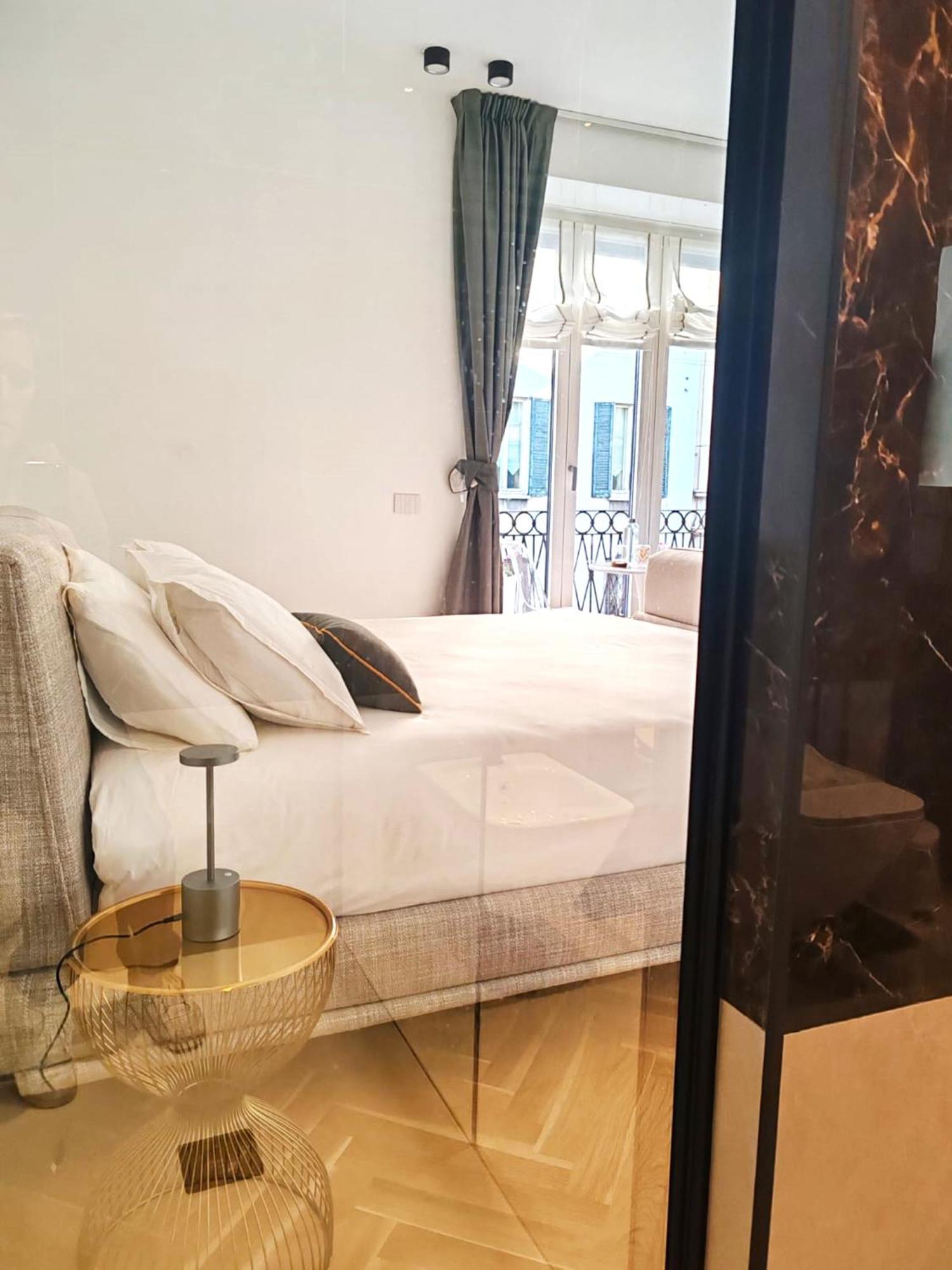 فندق B And G San Babila- Luxury In The Heart Of Milano - Design District المظهر الخارجي الصورة