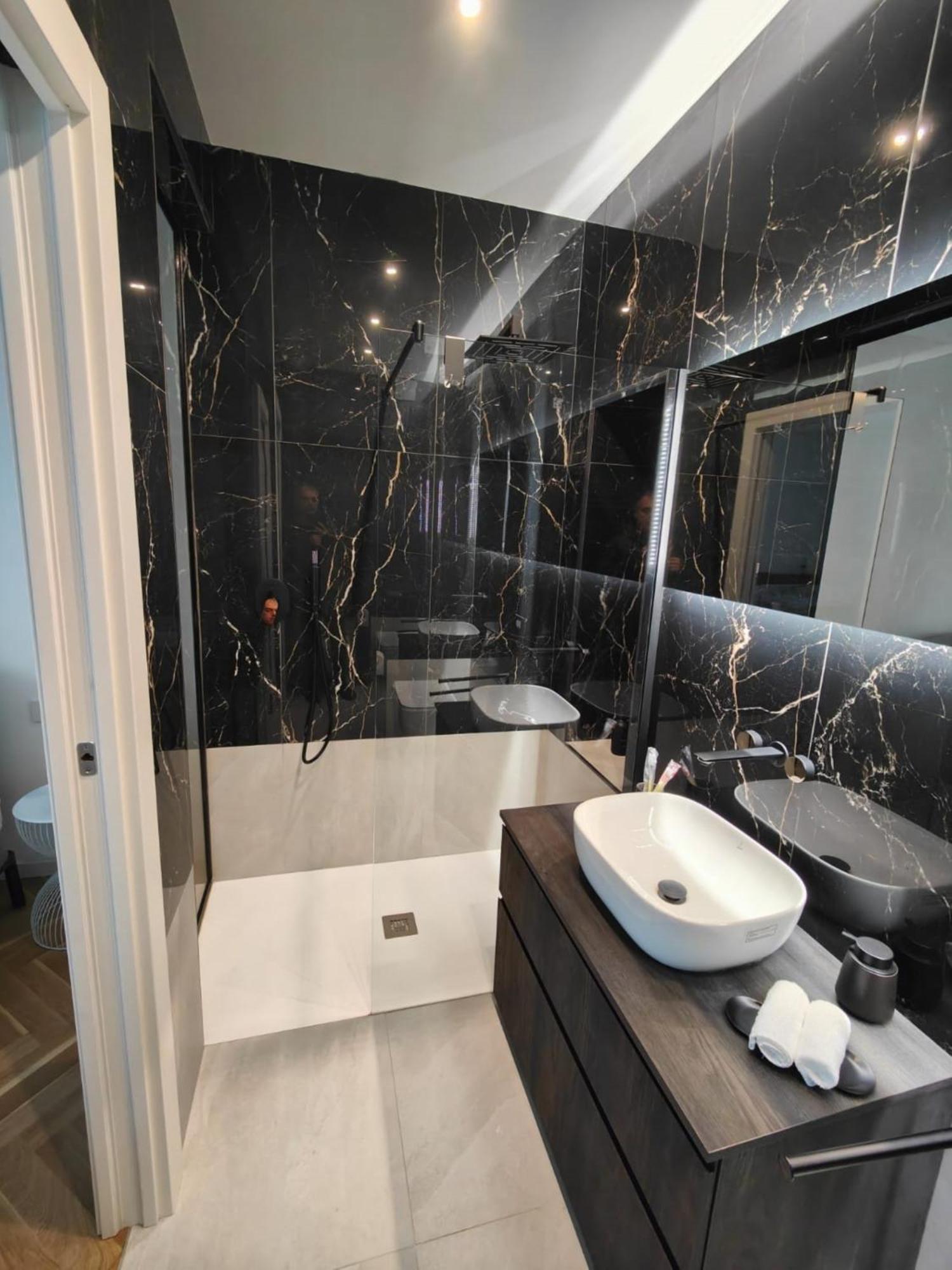 فندق B And G San Babila- Luxury In The Heart Of Milano - Design District المظهر الخارجي الصورة